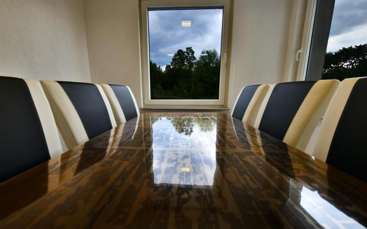 Lora Apartment Раковица Екстериор снимка