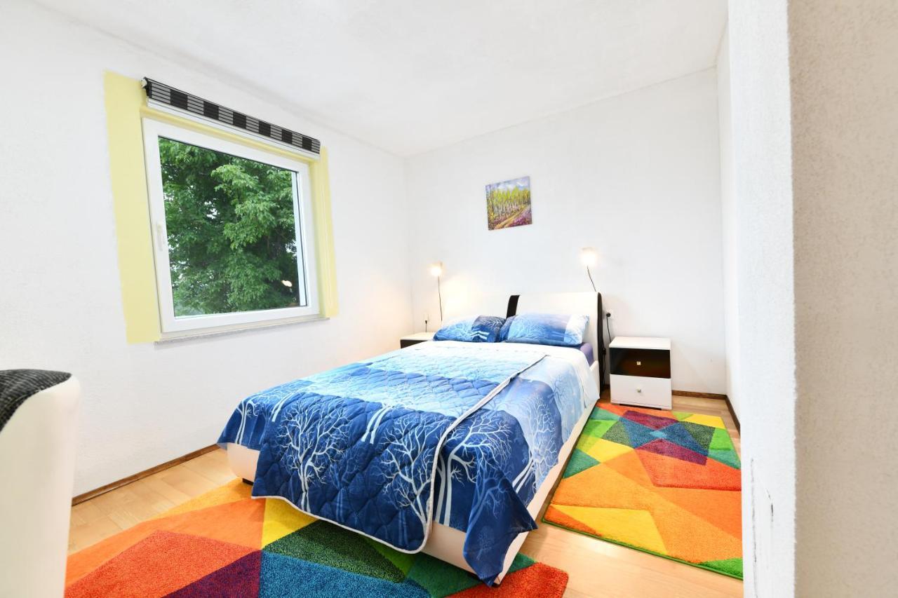 Lora Apartment Раковица Екстериор снимка
