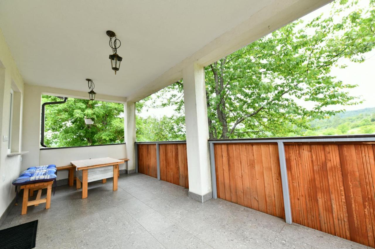 Lora Apartment Раковица Екстериор снимка